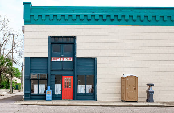 Best Portable toilet rental cost  in Harrisville, WV